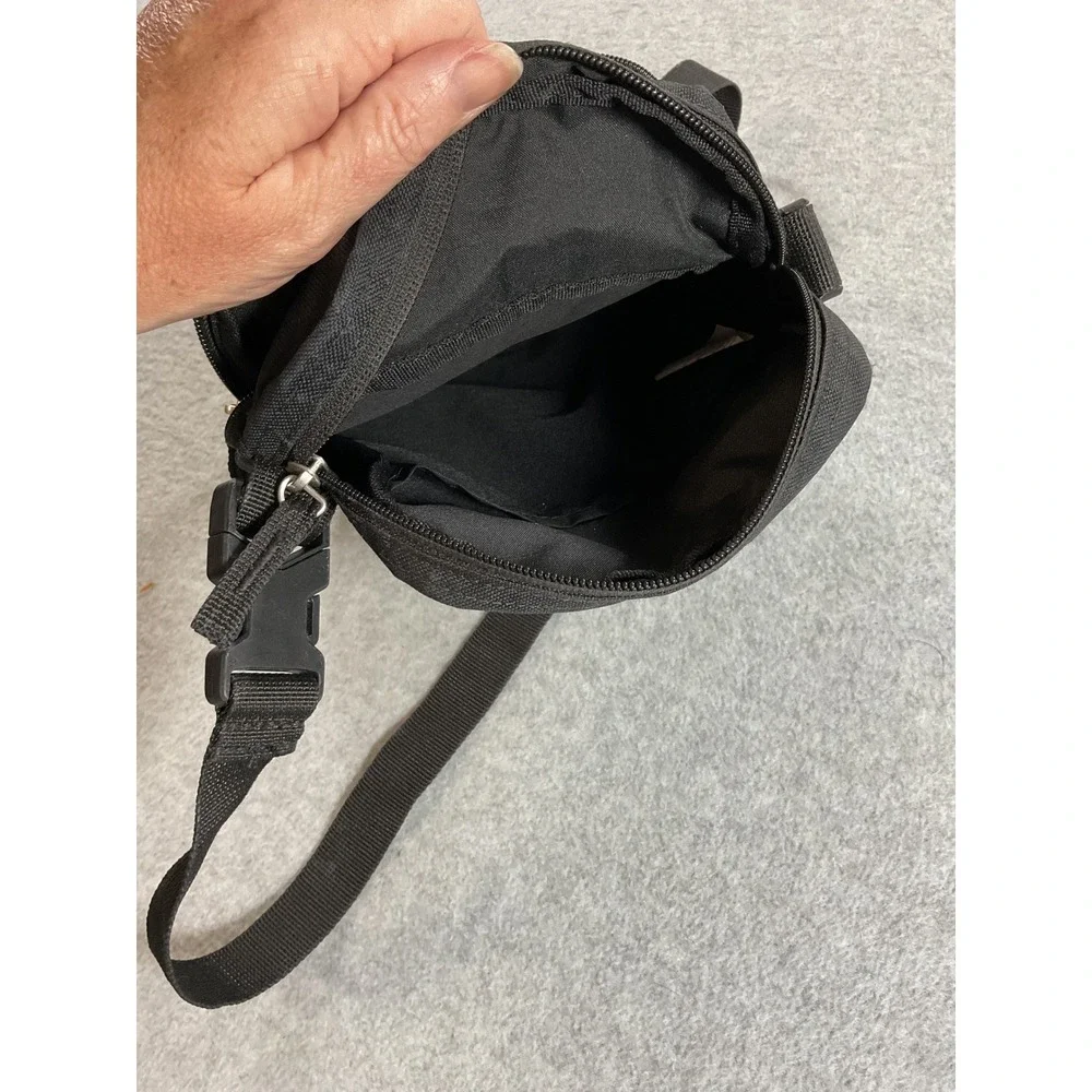 Nike heritage crossbody